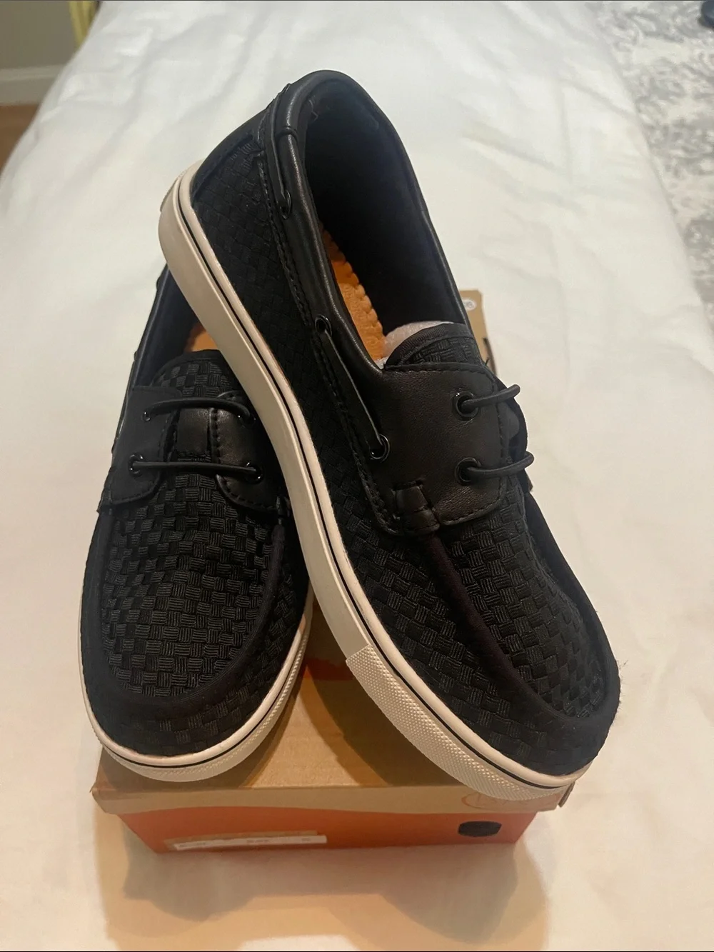Bernie mev melody black boat shoe style shoes new in box 38/7m
